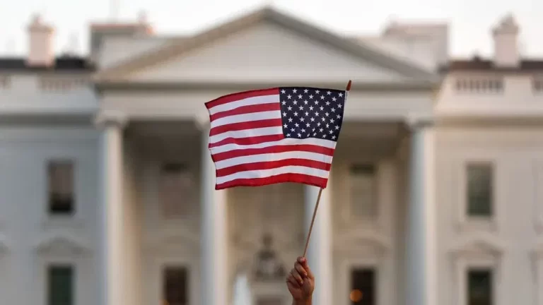 Harris and Walz’s Extreme Leftist Views Threaten to Pave the Way for Communism in America, Critics Warn